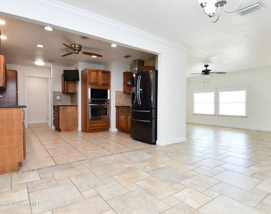 2185 Acacia Street Ne - Photo Thumbnail 3