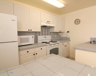 309 W Rutgers Street - Photo Thumbnail 5