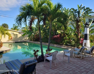 206 Pierce Avenue - Photo Thumbnail 14