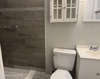 2806 Tropic Road - Photo Thumbnail 4
