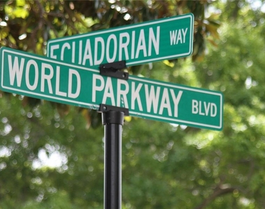 2361 Ecuadorian Way - Photo Thumbnail 44