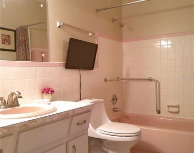 2361 Ecuadorian Way - Photo Thumbnail 33