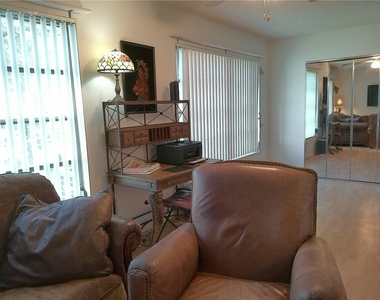 2361 Ecuadorian Way - Photo Thumbnail 37