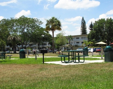 2361 Ecuadorian Way - Photo Thumbnail 75
