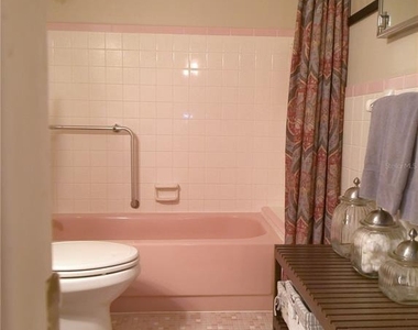 2361 Ecuadorian Way - Photo Thumbnail 32