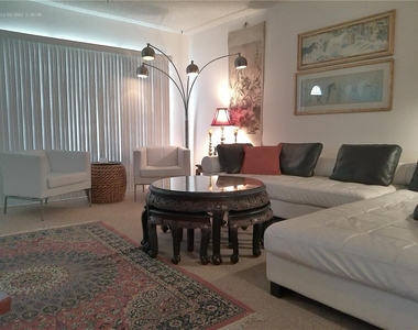 2361 Ecuadorian Way - Photo Thumbnail 8