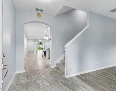 11852 Gavin Lane - Photo Thumbnail 4