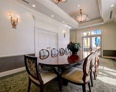 300 Beach Drive Ne - Photo Thumbnail 36