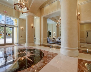 300 Beach Drive Ne - Photo Thumbnail 26