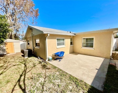 3127 Corona Drive - Photo Thumbnail 14