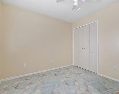 8517 Renald Boulevard - Photo Thumbnail 14