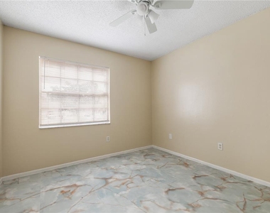 8517 Renald Boulevard - Photo Thumbnail 13