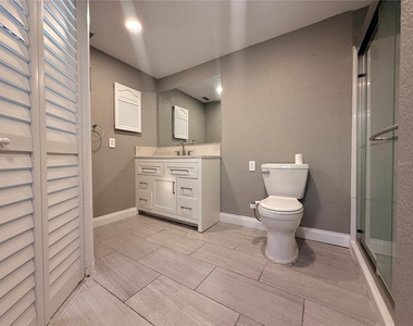 6623 Boatyard Drive - Photo Thumbnail 25