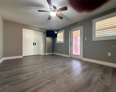 6623 Boatyard Drive - Photo Thumbnail 23