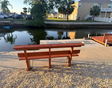 6623 Boatyard Drive - Photo Thumbnail 11