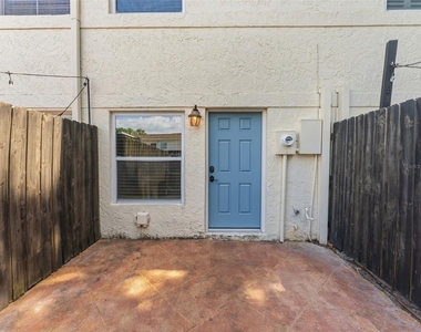 4233 La Sorrento Court - Photo Thumbnail 18