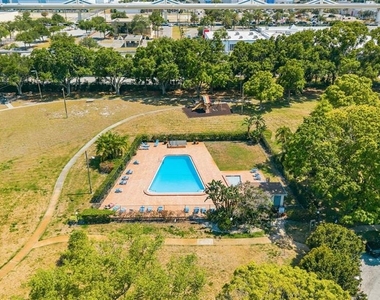 4233 La Sorrento Court - Photo Thumbnail 21