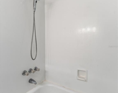4233 La Sorrento Court - Photo Thumbnail 14