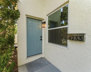 4233 La Sorrento Court - Photo Thumbnail 1