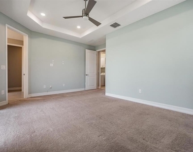 4830 Isola Court - Photo Thumbnail 22