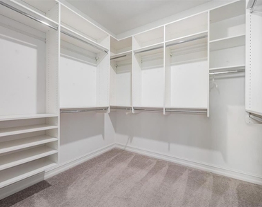 4830 Isola Court - Photo Thumbnail 26