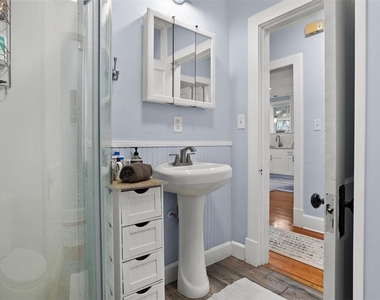 319 Bethel Avenue S - Photo Thumbnail 19