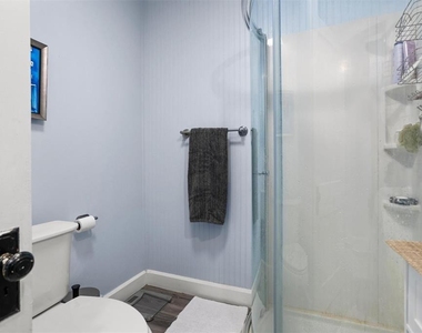 319 Bethel Avenue S - Photo Thumbnail 18