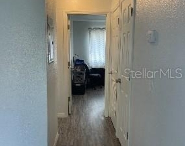 7210 N Manhattan Avenue - Photo Thumbnail 11