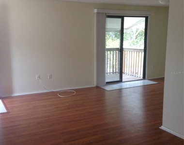 131 Sabal Court - Photo Thumbnail 8