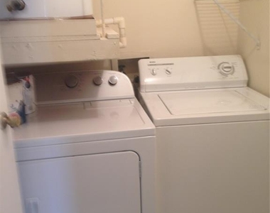 131 Sabal Court - Photo Thumbnail 2