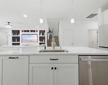 7792 Notched Pine Bend - Photo Thumbnail 14