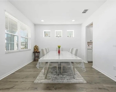 7792 Notched Pine Bend - Photo Thumbnail 12