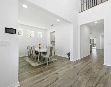 7792 Notched Pine Bend - Photo Thumbnail 9