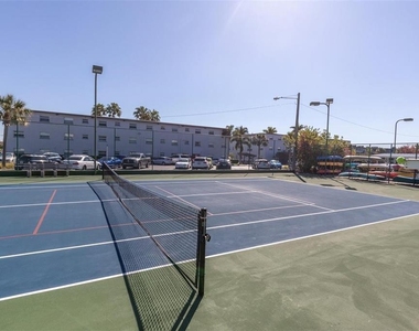 6025 Shore Boulevard S - Photo Thumbnail 29