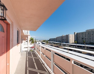 6025 Shore Boulevard S - Photo Thumbnail 25