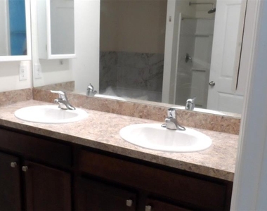 32871 Brooks Hawk Lane - Photo Thumbnail 7