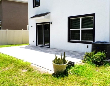 32871 Brooks Hawk Lane - Photo Thumbnail 9