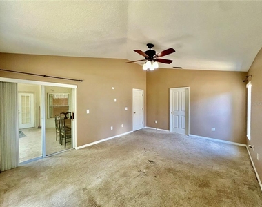 18241 Collridge Drive - Photo Thumbnail 22