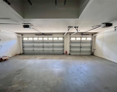 18241 Collridge Drive - Photo Thumbnail 37
