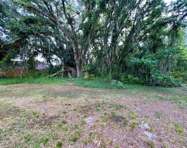 18241 Collridge Drive - Photo Thumbnail 40