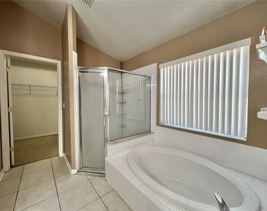 18241 Collridge Drive - Photo Thumbnail 25
