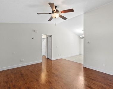 723 Pent Street - Photo Thumbnail 5