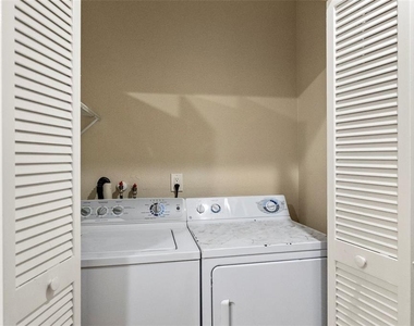 723 Pent Street - Photo Thumbnail 11