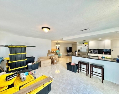 5017 Anchor Way - Photo Thumbnail 11