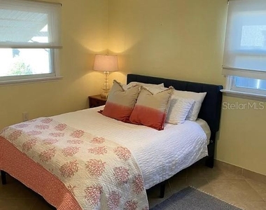 641 Folsom Street S - Photo Thumbnail 6