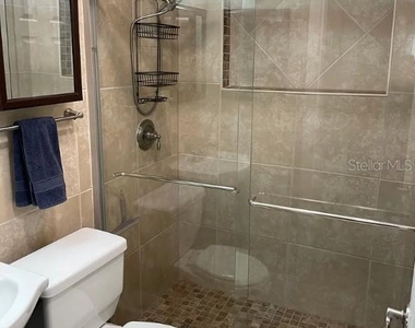 641 Folsom Street S - Photo Thumbnail 9