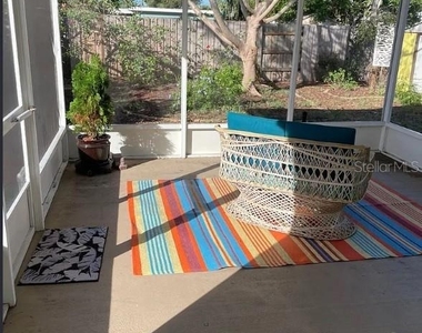 641 Folsom Street S - Photo Thumbnail 12