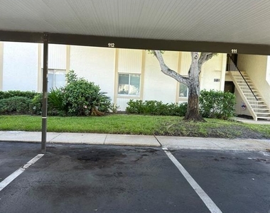 112 Cypress Court - Photo Thumbnail 10