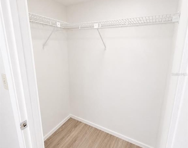 112 Cypress Court - Photo Thumbnail 7