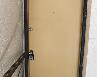 112 Cypress Court - Photo Thumbnail 1